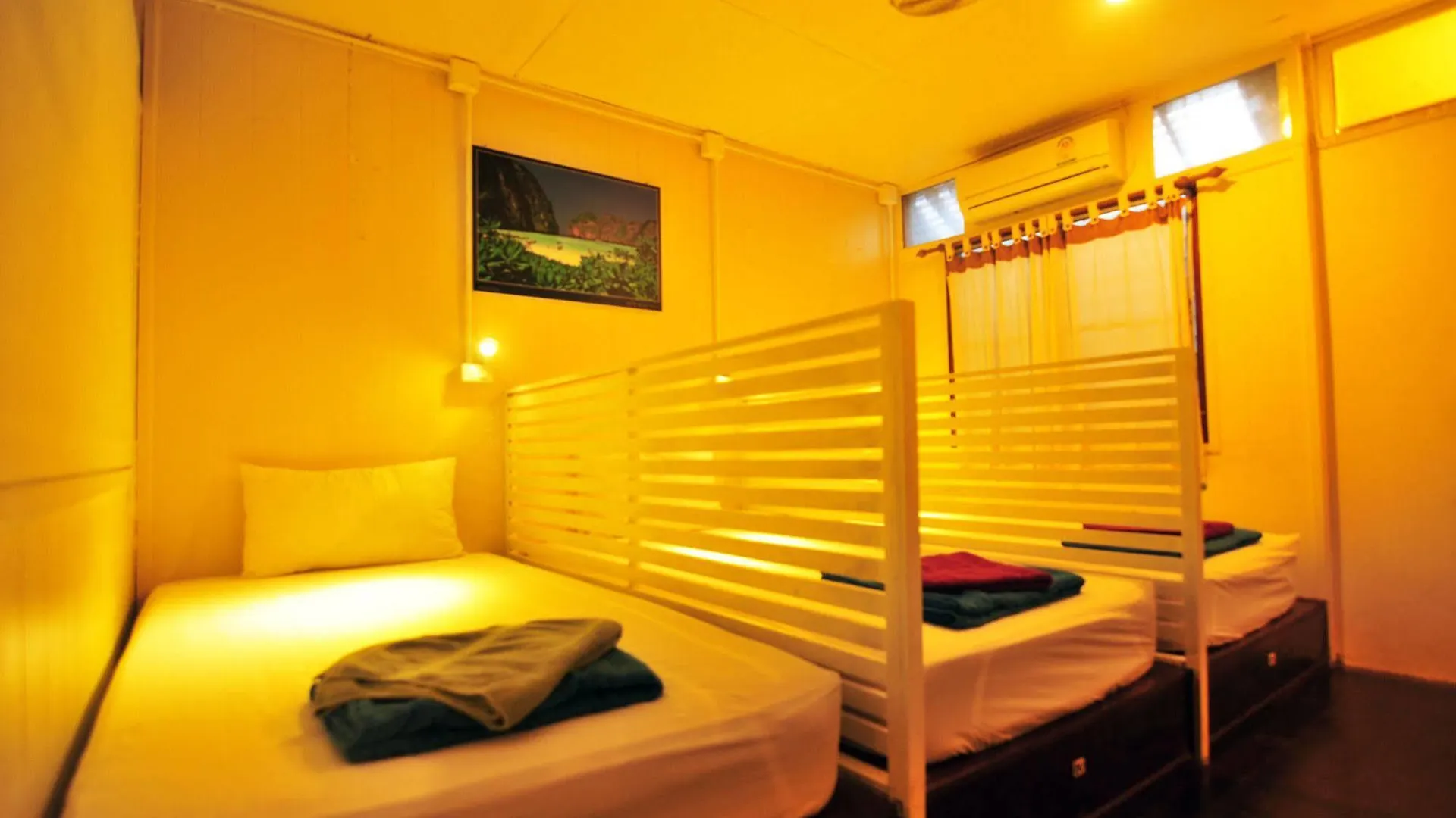 Pp October House Hostel Phi Phi Don