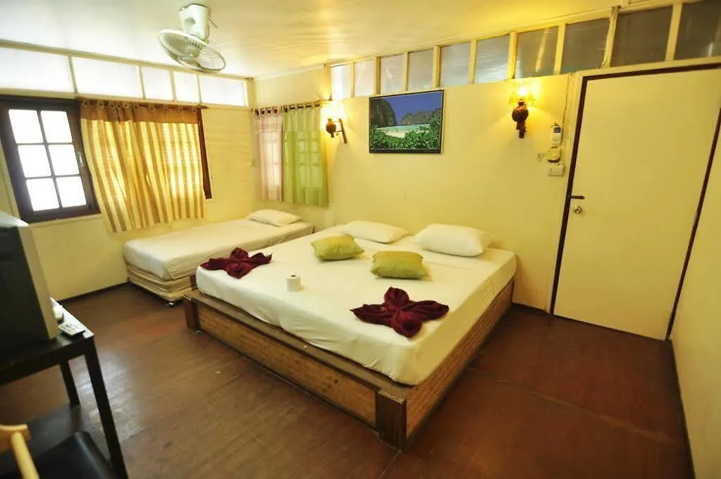 Pp October House Hostel Phi Phi Don