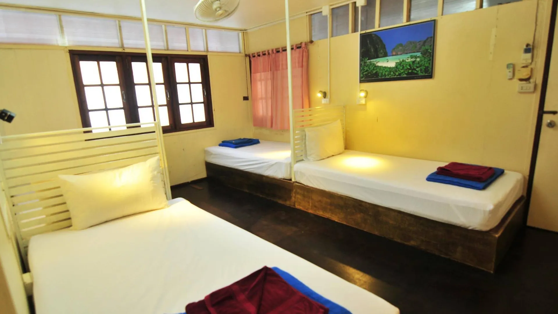 Pp October House Hostel Phi Phi Don